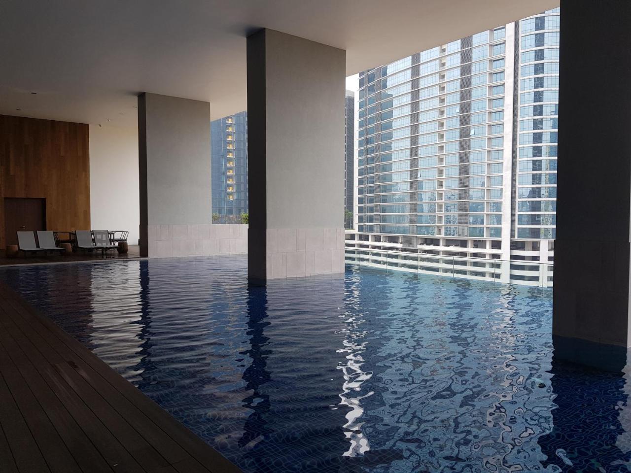 Appartamento The Establishment Bangsar Kuala Lumpur Esterno foto